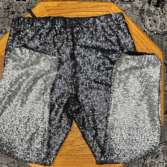 *JOHNNY WAS* Black x Silver Sequin Simona Jogger Pants Size Medium - Picture 10 of 11